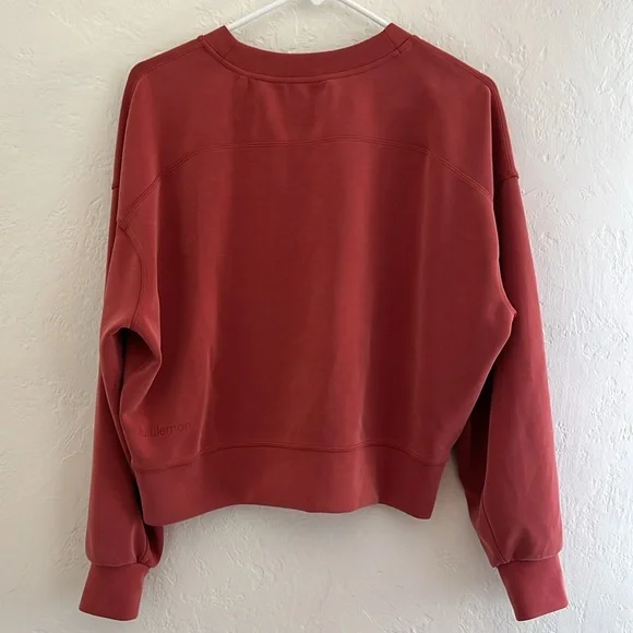 Lululemon Softstreme Perfectly Oversized Cropped Crew - Picture 5 of 5